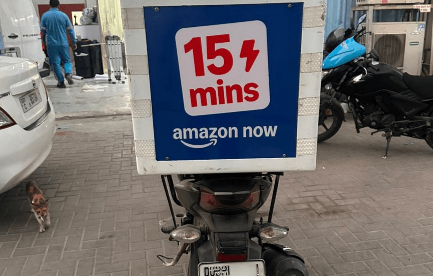 Delivery Box Branding 8